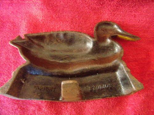 Vintage Wright Studios Cast Iron Duck Door Stop.