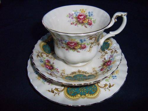 Royal Albert "Berkley" Pattern Trio - Excellent Condition