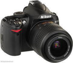 Nikon D3000 10.2MP Digital SLR Camera with 18-55mm f/3.5-5.6G AF-S DX VR Nikkor Zoom