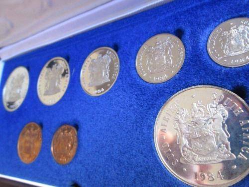 SA Proof Coins Sets 1984 (Silver and Nickle R1 in set)
