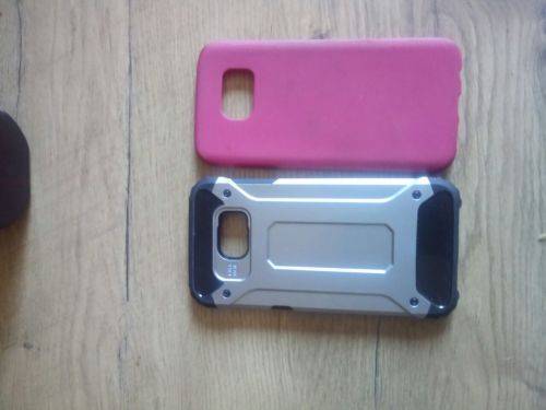 Brand New Sealed Samsung S7 Edge LTE 32 GB with Full warranty and two cases/covers