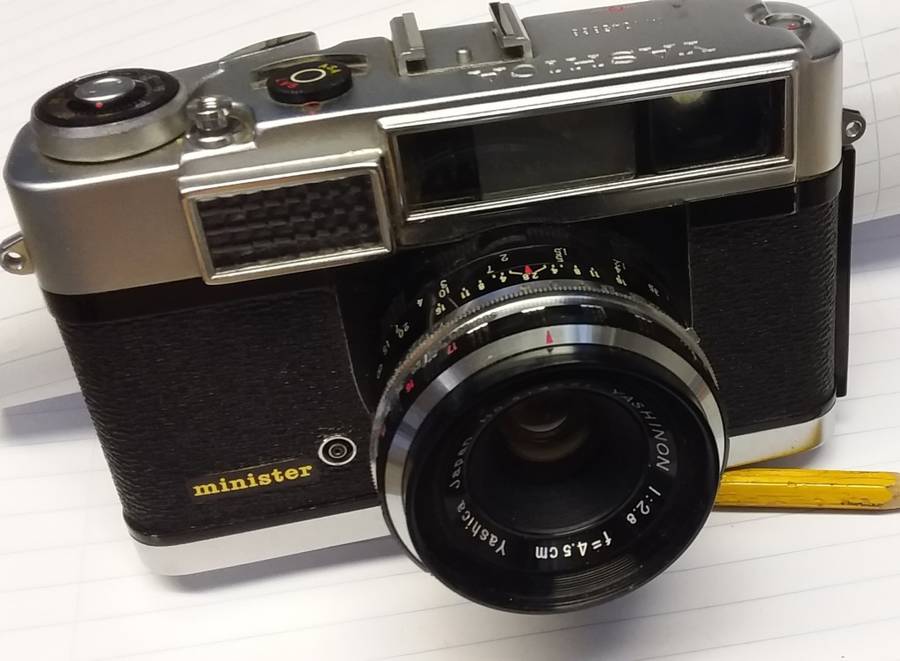 Yashica Minister FILM Camera