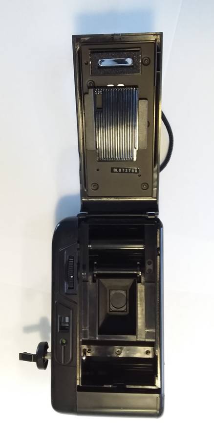 Safeway SW-400 35mm FILM camera in excellent condition.