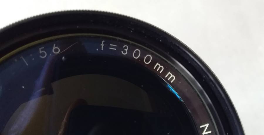 TAMRON F  300mm 62mm Diam LENS in EXCELLENT Condition