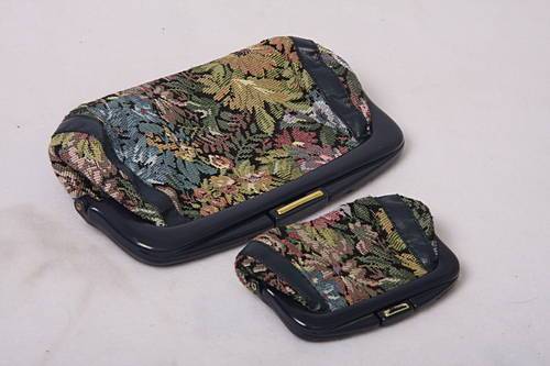 Lovely Tapestry - like Clutch Bag with Matching Purse