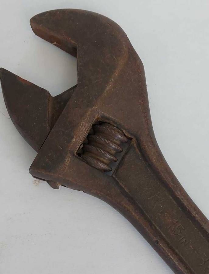 15 inch - 380mm Crescent shifter