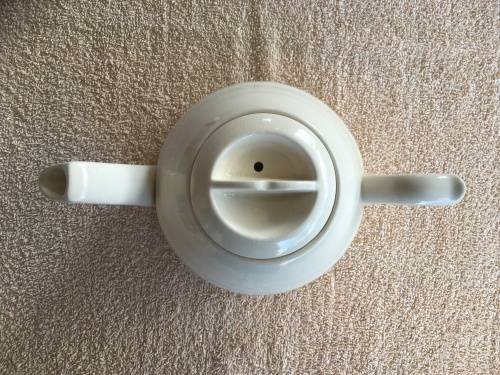 ***Spring Special*** Beautiful Original 1960's Cream Retro Tea Pot