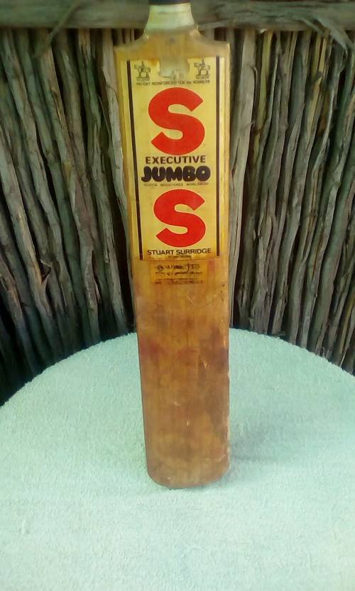 VINTAGE SS JUMBO CRICKET BAT -USED CONDITION