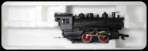 Lima Models : Model train : locomotive as per photo.