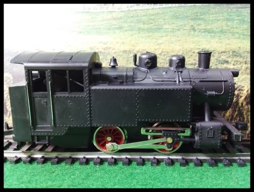 Lima Models : Model train : locomotive as per photo.