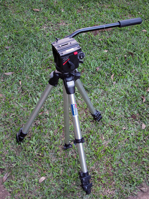 Manfrotto 055/3021 Legs with 501 Video Head