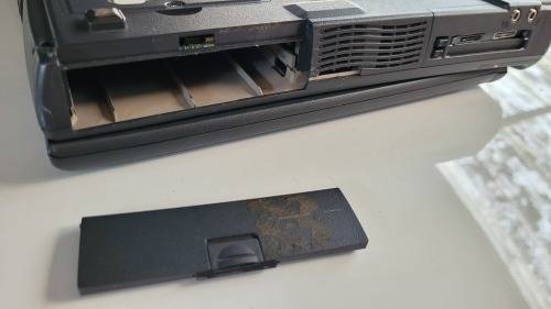 Mecer Vintage Laptop