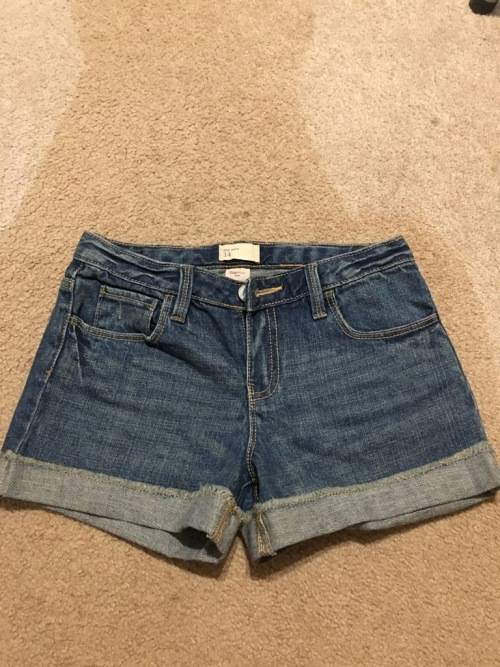 Gap shorts