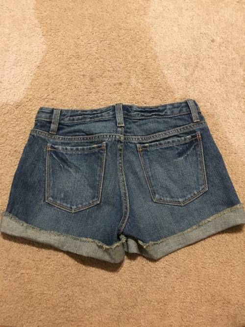 Gap shorts