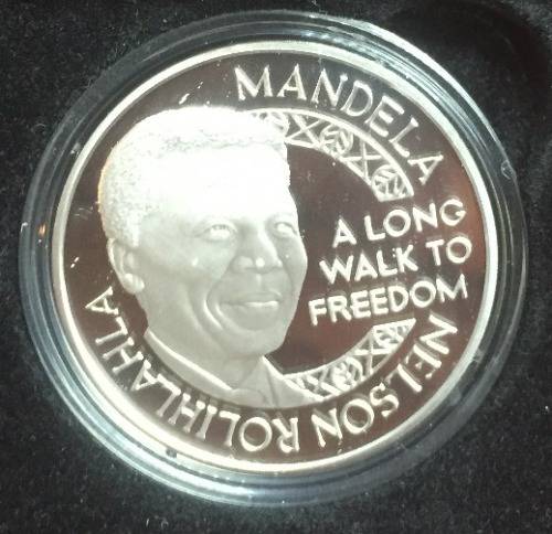 2011 MANDELA NKOSI SIKELELE TWIN SET - 1/2oz GOLD & 1/2oz 999 SILVER MEDAL SET - MINTAGE 10,000