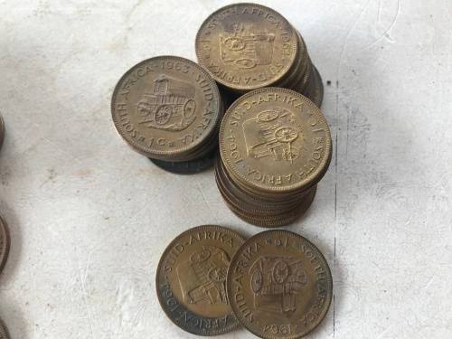 BULK 1.4kg 1961-1964 RSA 1 CENT COINS - SOME NEW/UNC / AU / USED & TONED - 1 BID for all 149 AVAIL.