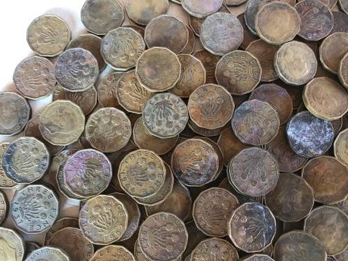 BULK 1.79kg -1937 to 1967 BRITISH THREE PENCE COINS- UNC / AU / USED & TONED - 1 BID for all 1.79 KG
