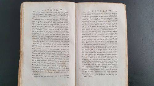 Two Bible commentaries in Dutch printed in 1792 - Bijbelverklaring
