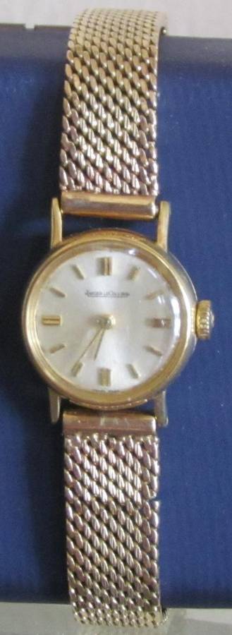 JAEGER LECOULTRE 9ct Ladies WRIST WATCH=1970's=HALLMARKED=Keeps Time=Swiss Made=MAKE an OFFER???