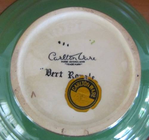 CARLTON WARE VERT ROYALE green BOWL=CARLTONWARE=Art Deco=1940+=Spiderweb=Butterflies=Flowers.