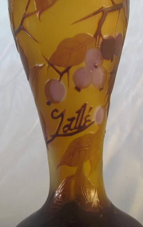 EMILE GALLE "STYLE" FRENCH Cameo ART GLASS VASE=Wisteria=GOOD CONDITION=COLLECTABLE!