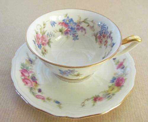 THOMAS=JOHANN HAVILAND=BAVARIA=Demitasse Coffee Expresso Cup & Saucer=GERMANY=FLORAL=STUNNING!!!!!