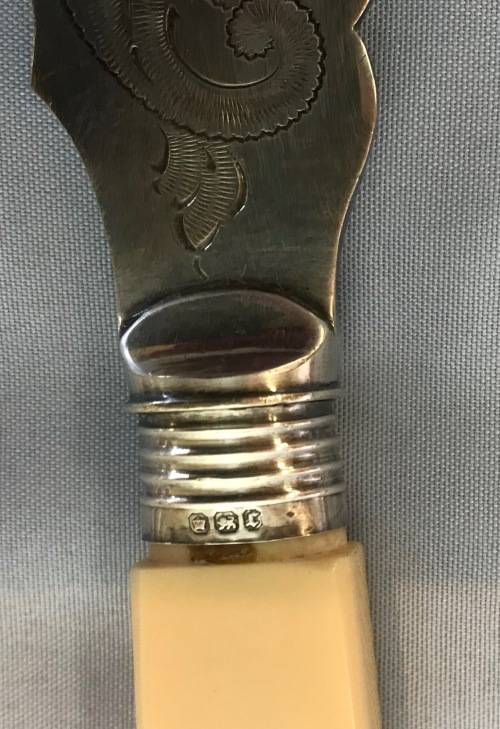 FISH SERVERS=SET=Sterling Silver Collars=EPNS=PLASTIC/BONE HANDLES=1895/6=SHEFFIELD=ENGLAND=BEATSON.