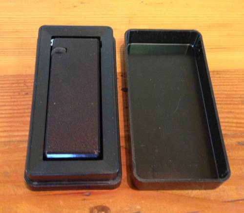 LIGHTER=SEYFFER SEDE=PLASTIC BOX=BLACK=CIGARETTE=CIGAR=SMOKING.