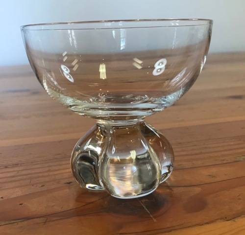 CRYSTAL BOWL=FOUR LEAF CLOVER SAHPED FOOT=SWEETS=NUTS=SNACKS!!=STUNNING!!!