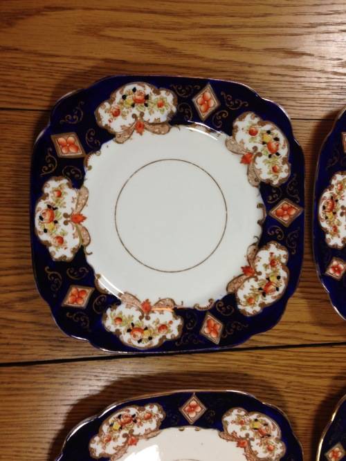 ROYAL ALBERT DERBY IMARI STYLE SQUARE ENTREE SALAD DESSERT PLATES x 8 CROWN CHINA 1917-1925 ENGLAND