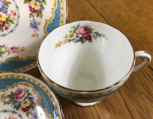 TEA TRIO=E. BRAIN and Co=FOLEY WORKS=Pattern 2700=WINDSOR BLUE=1936-48=FENTON=STAFFORDSHIRE=ENGLAND.