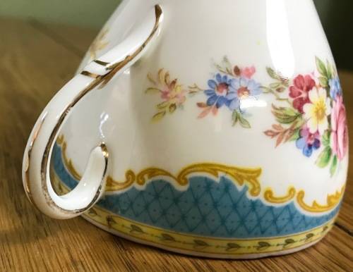 TEA TRIO=E. BRAIN and Co=FOLEY WORKS=Pattern 2700=WINDSOR BLUE=1936-48=FENTON=STAFFORDSHIRE=ENGLAND.