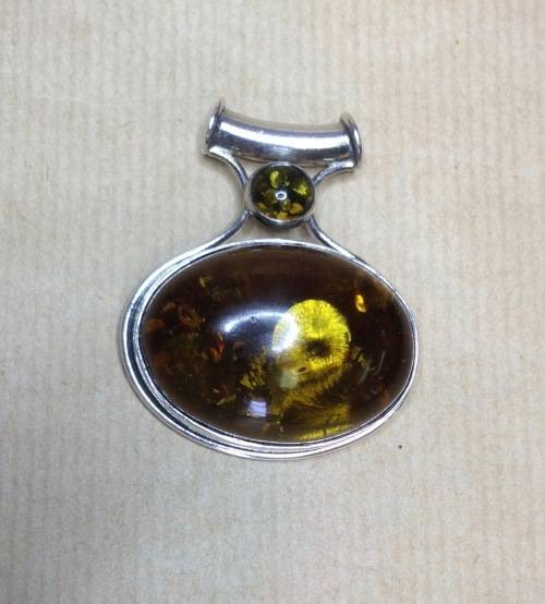 AMBER set in 925 STERLING SILVER PENDANT=HUGE=CABOCHON=TUNNEL for CHAIN/NECKLACE=MARKED=STUNNING!!!!