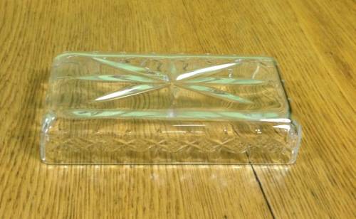 CUT GLASS DISH RECTANGULAR 150mm long x 75mm wide x 32mm deep STAR CUT SHAPES BUTTER DISH LINER.