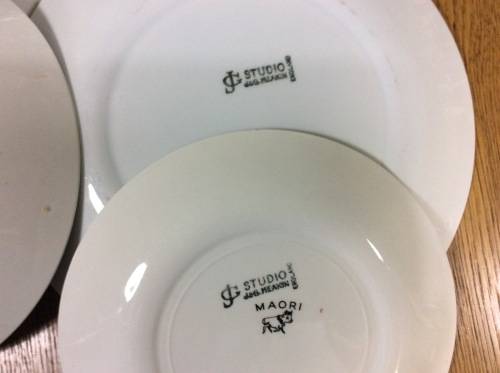DINNER SERVICE=PART=46 piece=PLATES=BOWLS=J and G MEAKIN STUDIO=ENGLAND=MAORI PATTERN=RETRO=1960's