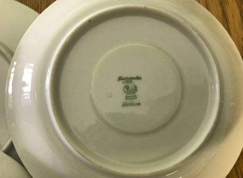 DINNER SERVICE=BLUE + WHITE=HUTSCHENREUTHER=GERMANY=NOBLESSE=FLORAL=FLOWERS=PIECES=8 PLACE=53 Pieces