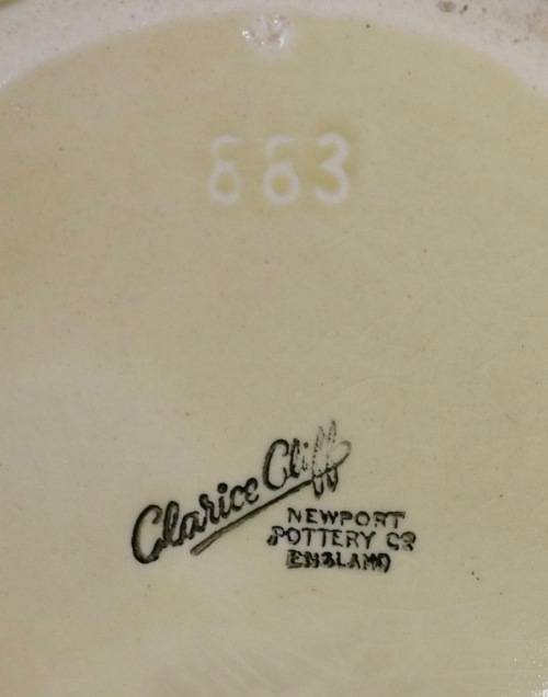 CLARICE CLIFF LARGE ROUND FRUIT BOWL NEWPORT POTTERY PATTERN 663 ENGLAND STUNNING!!