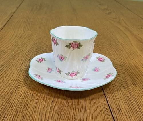 COFFEE DUO=DEMITASSE=SHELLEY=ROSEBUD PATTERN=FINE BONE CHINA=ROSES=STUNNING!!=EXPRESSO=Cappuccino!=b