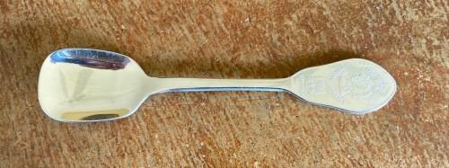 SILVER PLATED COMMEMORATIVE JAM SPOON SUGAR SHOVEL SILVER JUBILEE 1952-77 HARRIS MILLER SHEFFIELD.