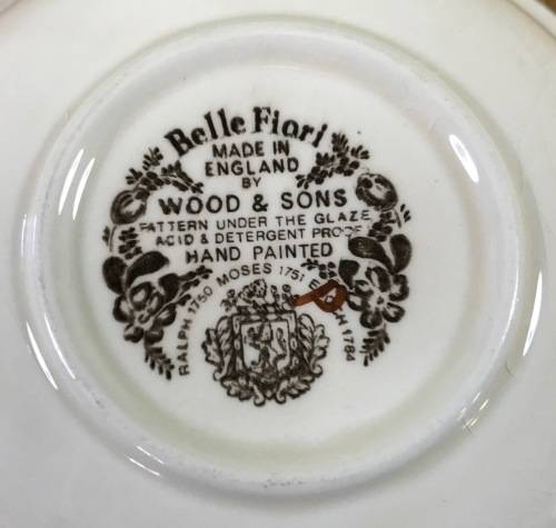 BELLE FIORI CEREAL BOWL PORRIDGE WOOD and SONS HAND PAINTED ENGLAND FLOWERS BELLE FIORE FLOWERS.