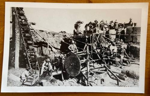 POSTCARDS x 4 PHOTOGRAPHS BLACK + WHITE KIMBERLEY MINE MUSEUM E7,9,12,201874/5 CLAIMS STEAM WASHING