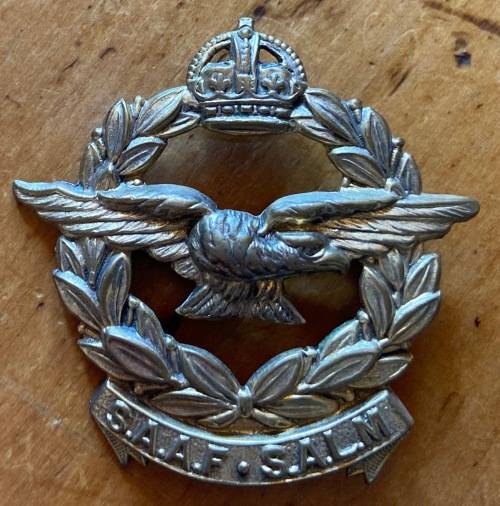 SOUTH AFRICAN AIR FORCE BADGE SUID AFRIKAANSE LUGMAG SAAF SALM BRASS 45mm x 45mm PIN INTACT.