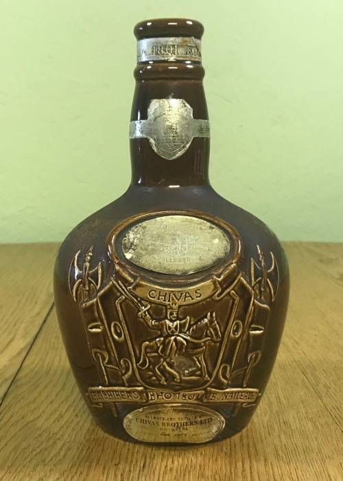 DECANTER PORCELAIN CHIVAS ROYAL SALUTE WHISKY BOTTLE BROWN COPELAND SPODE ABERDEEN SCOTLAND ENGLAND