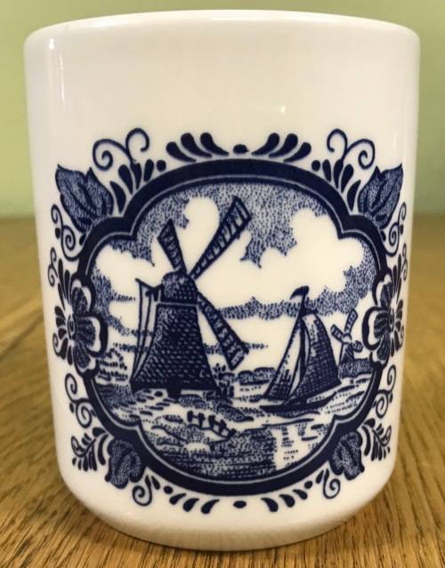 VASE SPOON OR PENCIL HOLDER PORCELAIN BLUE AND WHITE MADE IN BRITAIN WINDMILLS SAILING BOATS