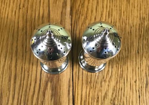 PEPPER SHAKERS x pair (2) STERLING SILVER BIRMINGHAM 1941 ERNEST W. HAYWOOD ENGLAND GREAT BRITAIN