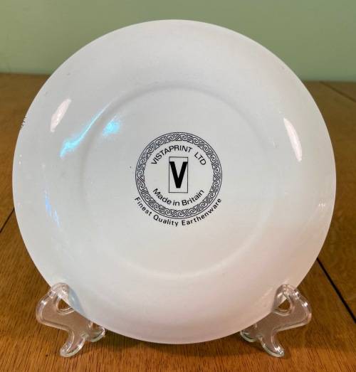 LOCH LOMOND PLATE VISTAPRINT LTD Made in Britain - Finest Quality Earthenware SCOTLAND ENGLAND