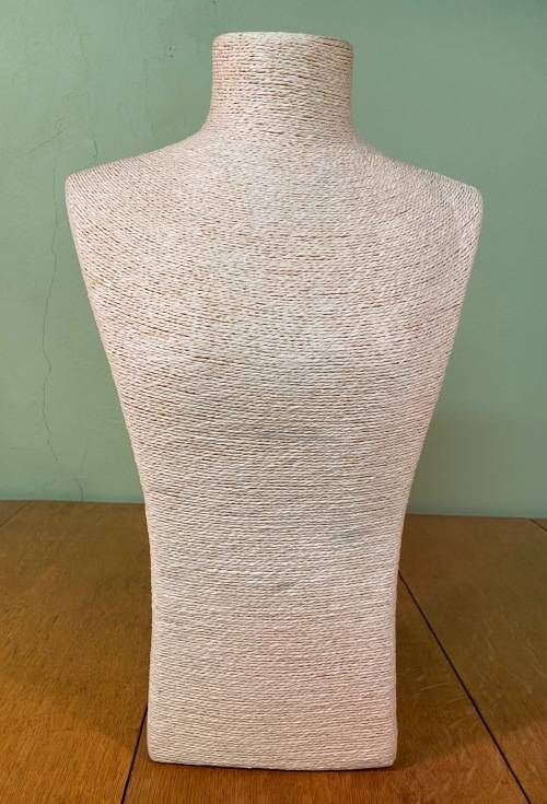 JEWELLERY NECKLACE CHOKER PENDANT DISPLAY MANNEQUIN / BUST Large NATURAL PAPER TWINE COLOUR CURVED