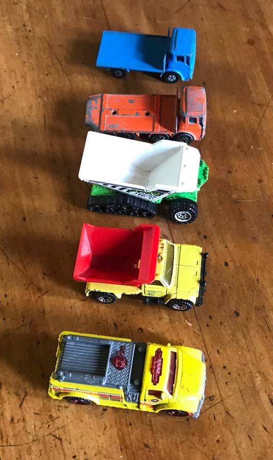 MATCHBOX / LESNEY DINKY CARS - USED - x 5 - Trucks.