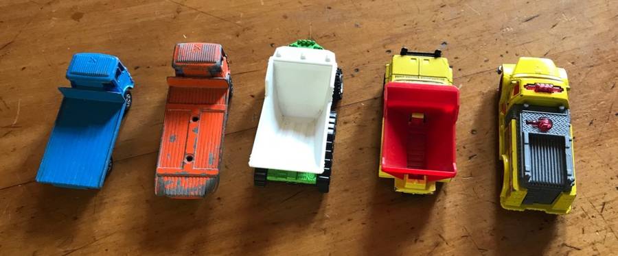 MATCHBOX / LESNEY DINKY CARS - USED - x 5 - Trucks.