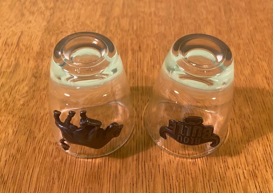 2 x BLUE BULLS SHOT GLASSES with metal Insignia attached. Blou Bulle.